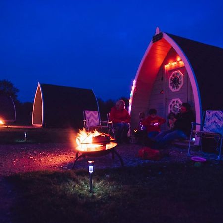 Camping Pod Near Lake Hotel Preston  Kültér fotó